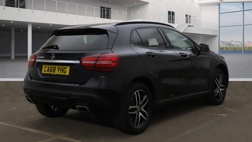 Used Mercedes-Benz GLA 2019 for sale - 77394393: Photo 4