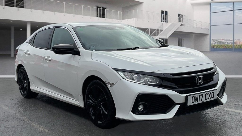 Used Honda Civic 2017 for sale - 77680594: Photo 2