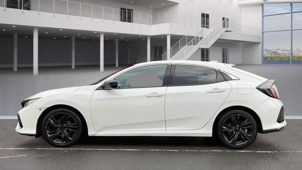 Used Honda Civic 2017 for sale - 77680594: Photo 7