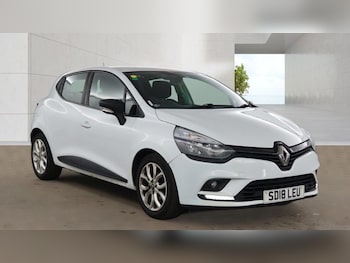 Used Renault Clio 2018 for sale - 79517874: Photo