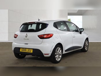 Used Renault Clio 2018 for sale - 79517874: Photo