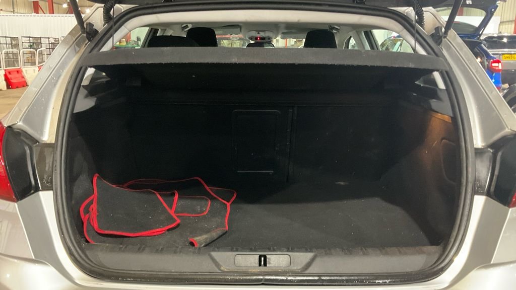 Used Peugeot 308 2016 for sale - 78149248: Photo 7