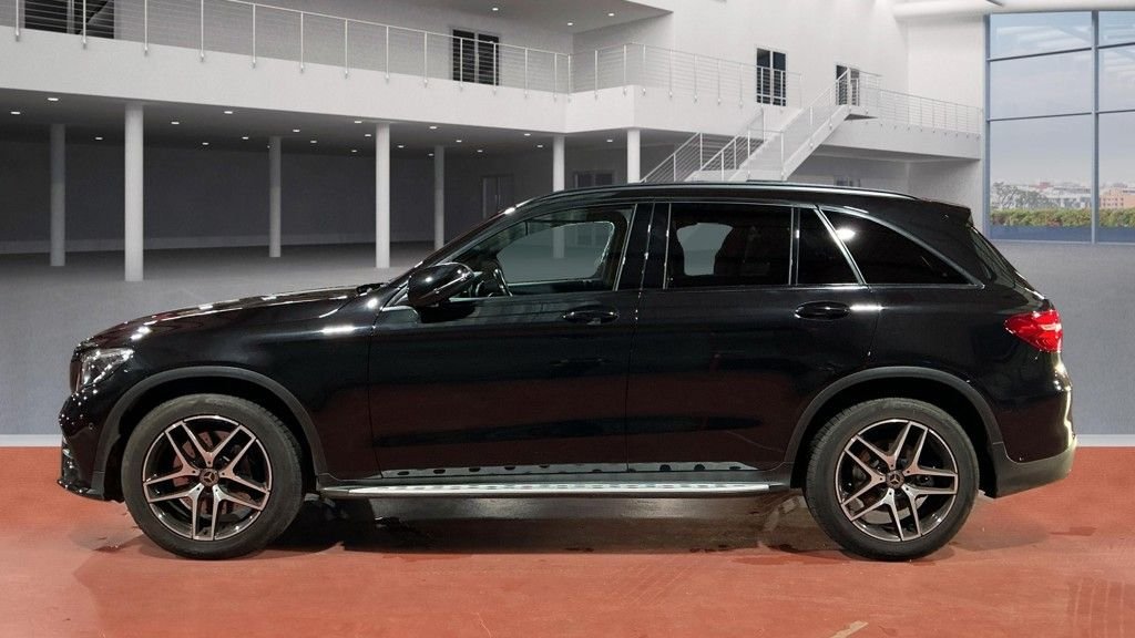 Used Mercedes-Benz GLC 2019 for sale - 76731217: Photo 12