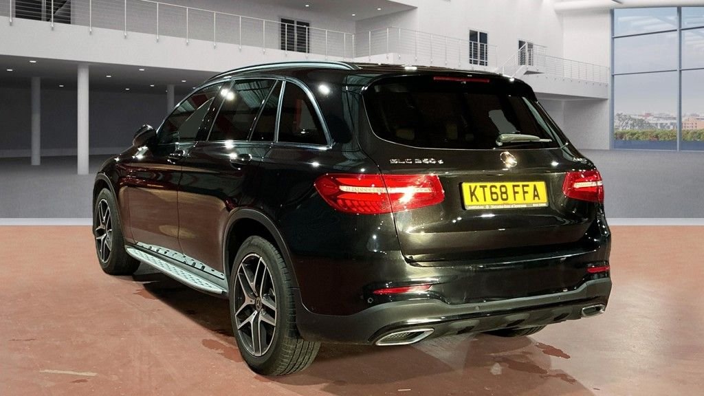 Used Mercedes-Benz GLC 2019 for sale - 76731217: Photo 9