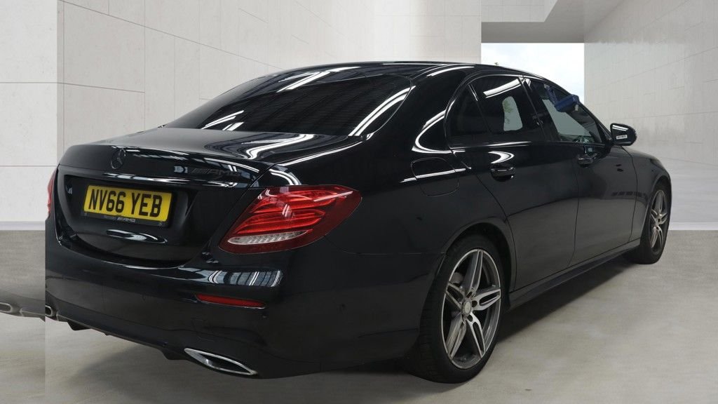 Used Mercedes-Benz E Class 2016 for sale - 78215810: Photo 4