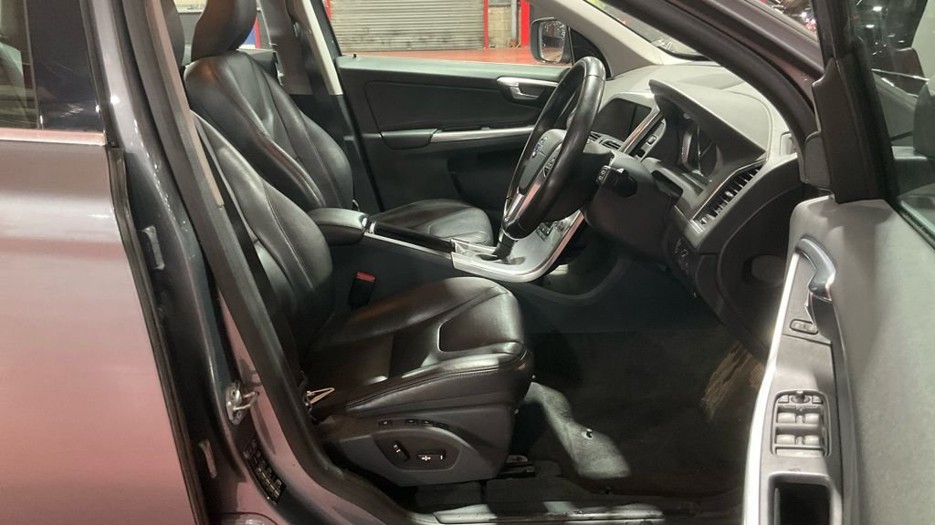 Used Volvo XC60 2016 for sale - 76593471: Photo 15