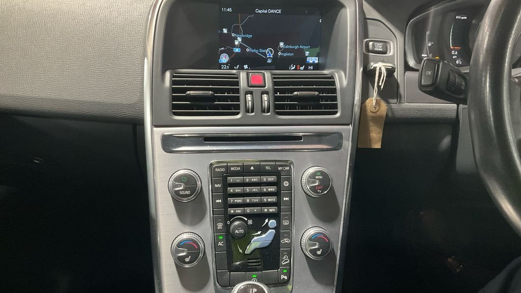 Used Volvo XC60 2016 for sale - 76593471: Photo 17