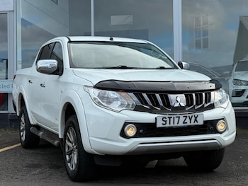 2017 (10) - 2.4 DI-D DC Titan Pickup Double Cab 4dr Diesel Manual 4WD Euro 6 (178 ps)