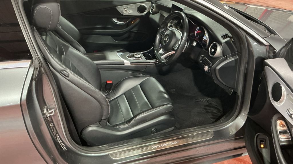 Used Mercedes-Benz C Class 2018 for sale - 77614260: Photo 15