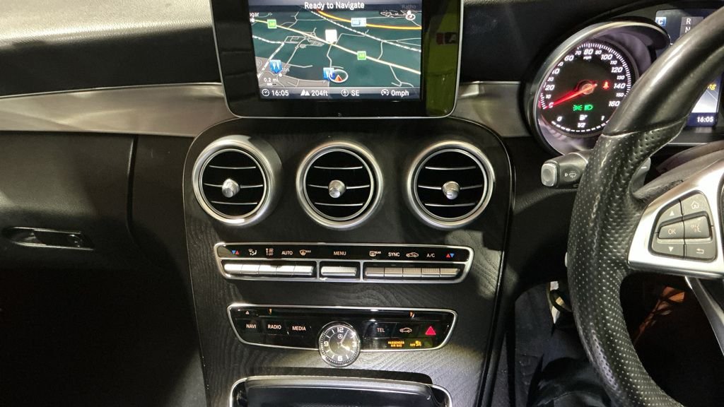 Used Mercedes-Benz C Class 2018 for sale - 77614260: Photo 17