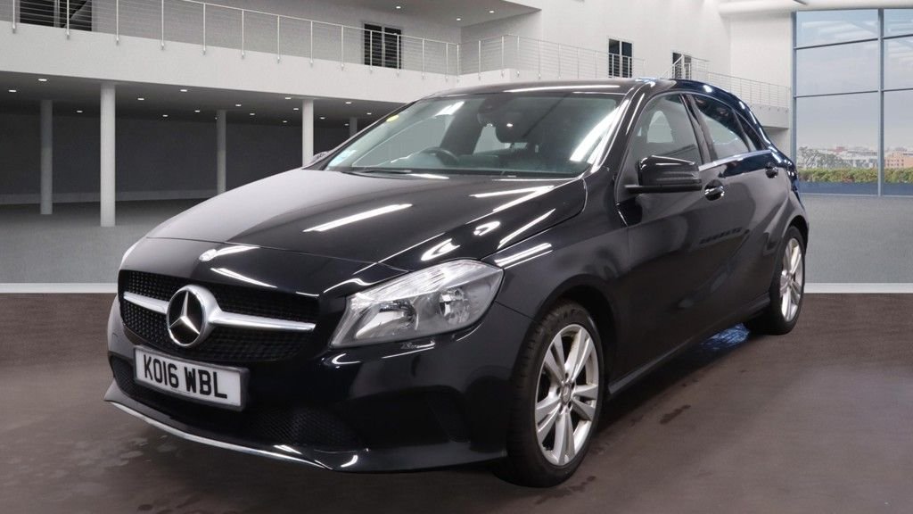 Used Mercedes-Benz A-Class 2016 for sale - 76803730: Photo 2