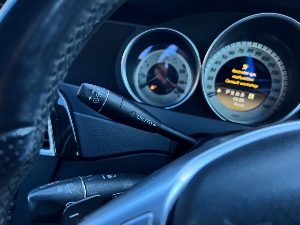 Used Mercedes-Benz C Class 2011 for sale - 76496027: Photo 14