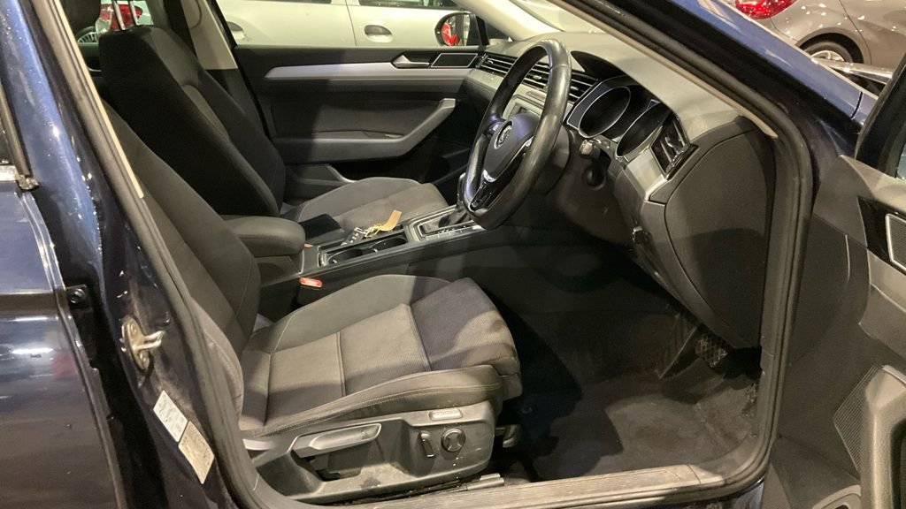 Used Volkswagen Passat 2016 for sale - 77218516: Photo 21