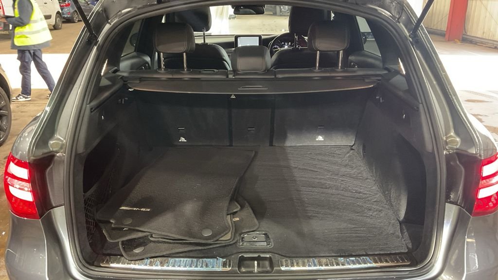 Used Mercedes-Benz GLC 2019 for sale - 76953986: Photo 13