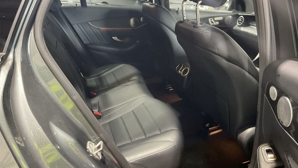 Used Mercedes-Benz GLC 2019 for sale - 76953986: Photo 14