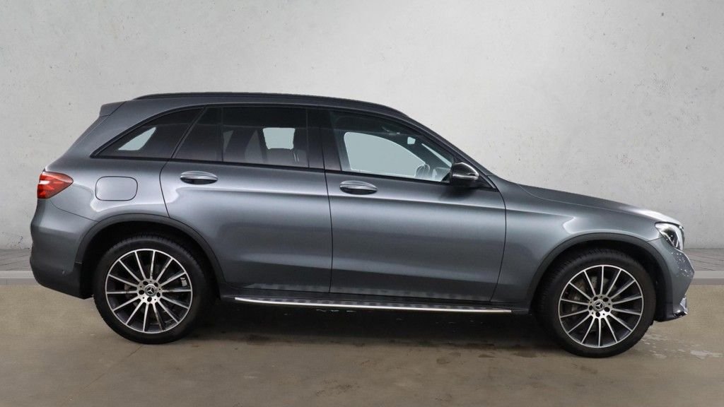 Used Mercedes-Benz GLC 2019 for sale - 76953986: Photo 5