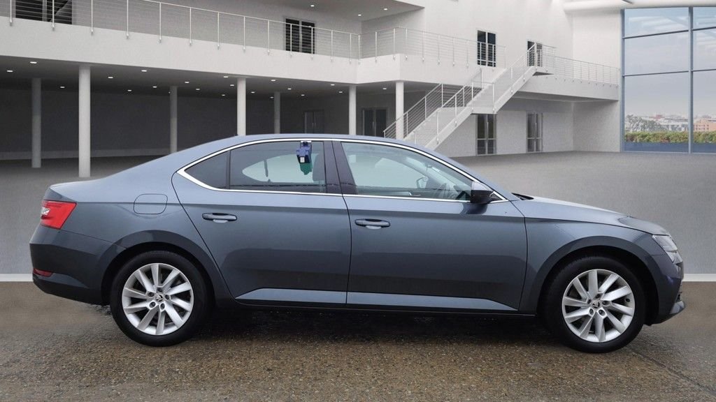 Used Skoda Superb 2021 for sale - 77089339: Photo 6