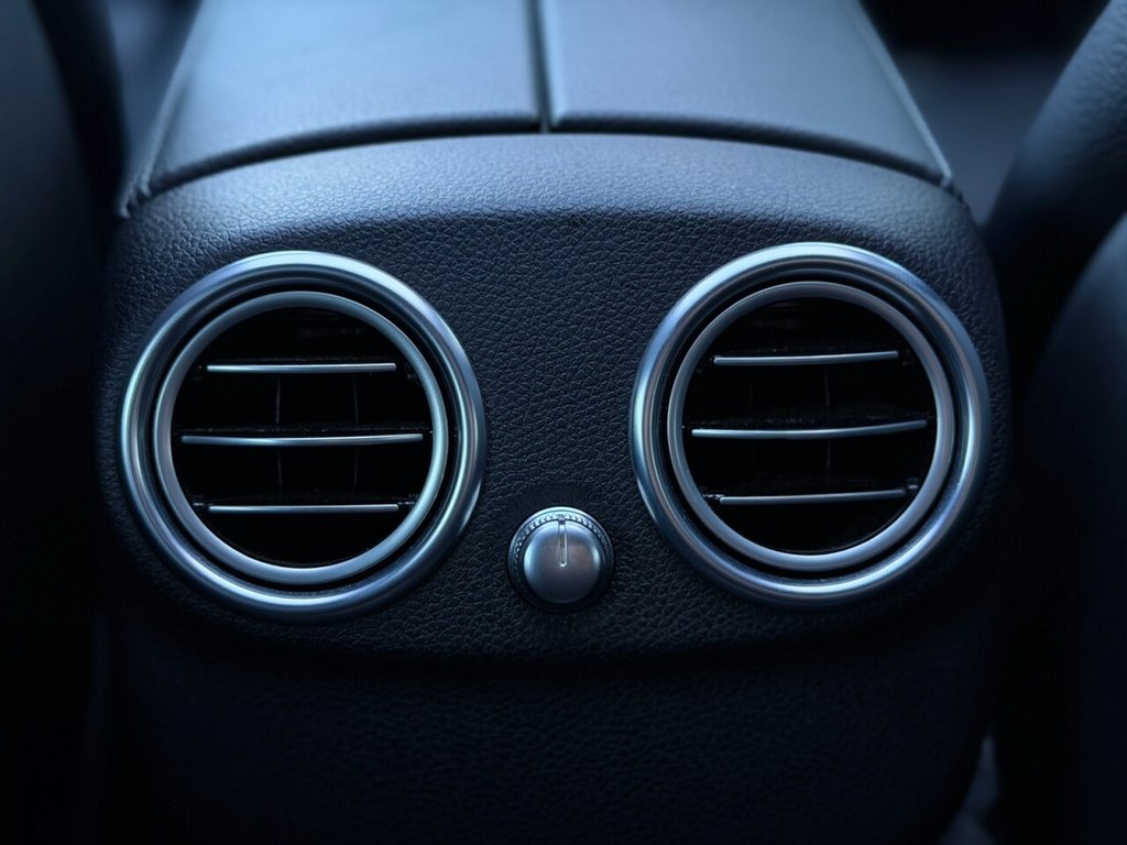 Used Mercedes-Benz C Class 2017 for sale - 76520533: Photo 12