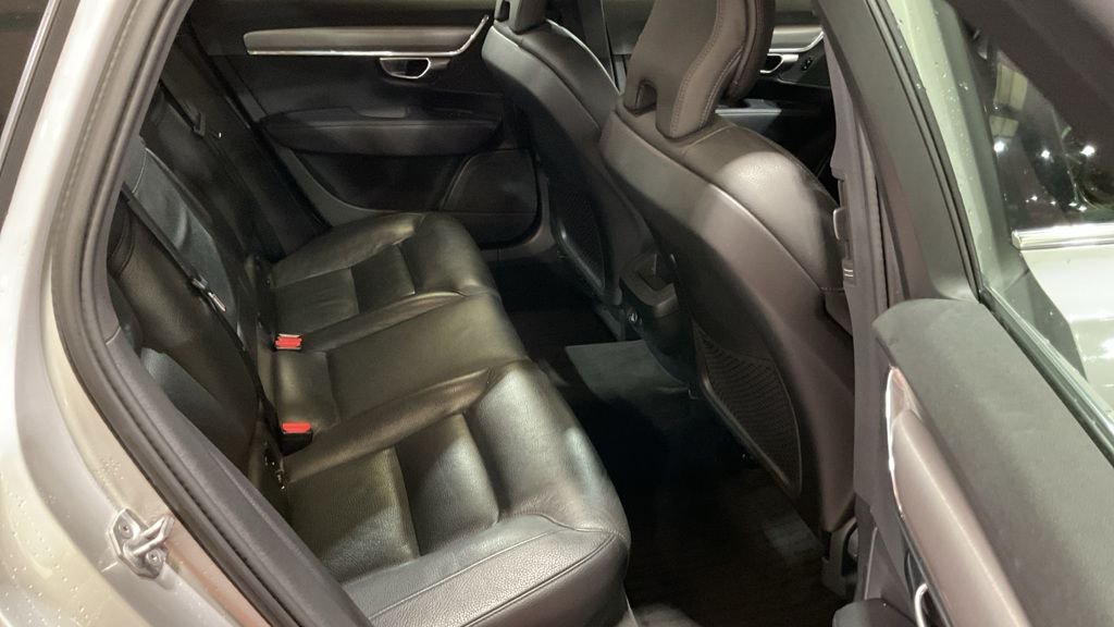Used Volvo S90 2019 for sale - 76593480: Photo 10