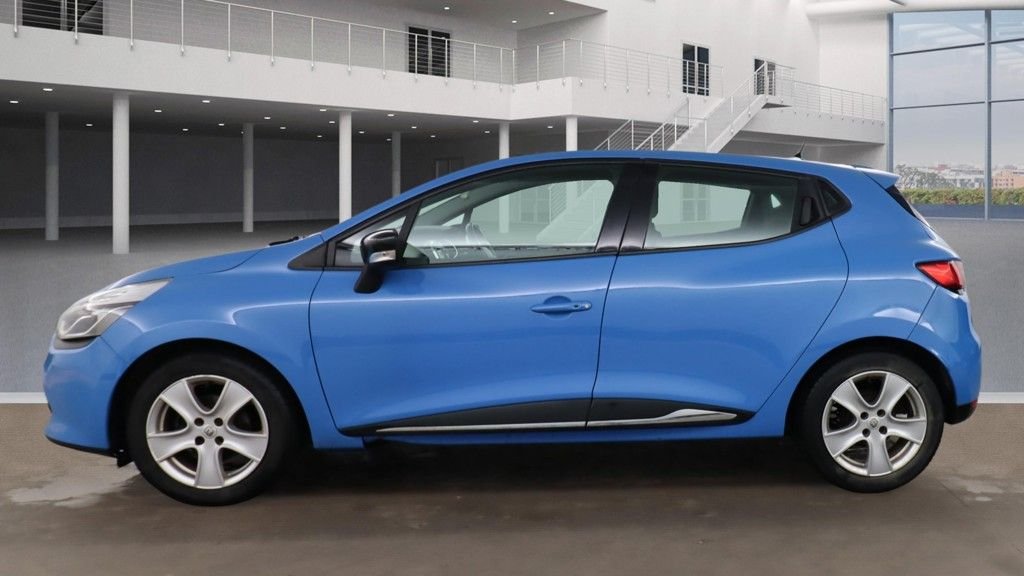 Used Renault Clio 2015 for sale - 77218578: Photo 18