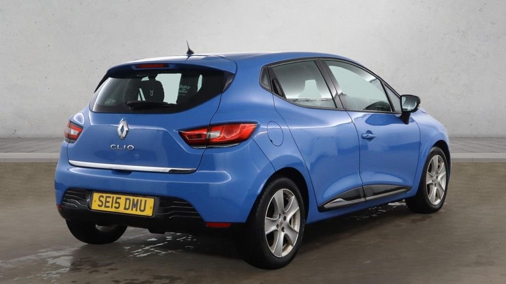 Used Renault Clio 2015 for sale - 77218578: Photo 4