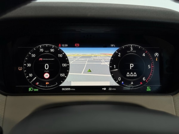 Used Land Rover Range Rover Velar 2018 for sale - 74529801: Photo 18