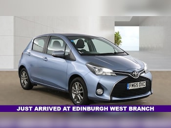 Used Toyota Yaris 2015 for sale - 79009039: Photo