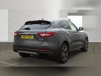Used Maserati Levante 2017 for sale - 78463538: Photo