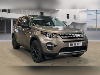 Used Land Rover Discovery Sport 2016 for sale - 77748954: Photo