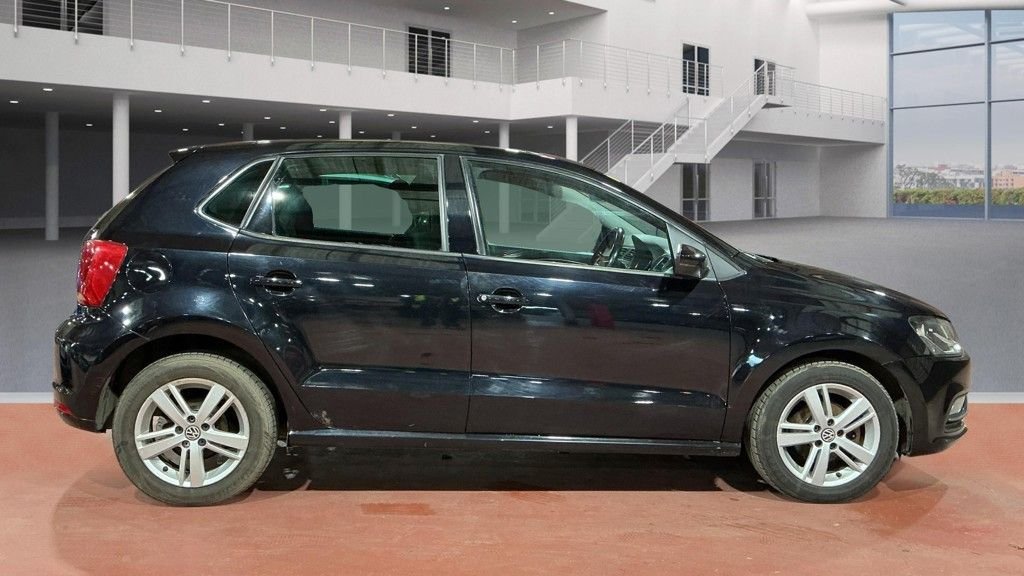 Used Volkswagen Polo 2017 for sale - 77667498: Photo 6