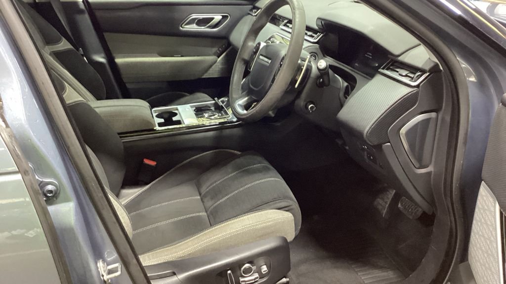 Used Land Rover Range Rover Velar 2017 for sale - 77089419: Photo 10