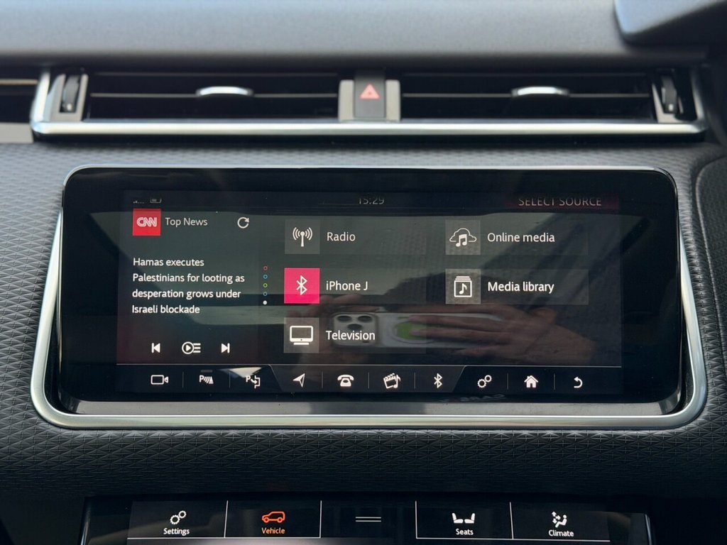 Used Land Rover Range Rover Velar 2017 for sale - 77089419: Photo 31