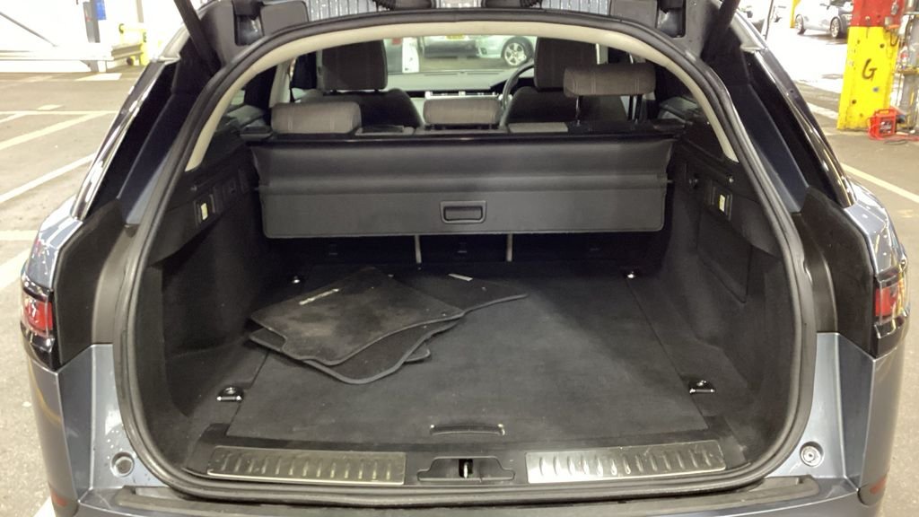 Used Land Rover Range Rover Velar 2017 for sale - 77089419: Photo 8