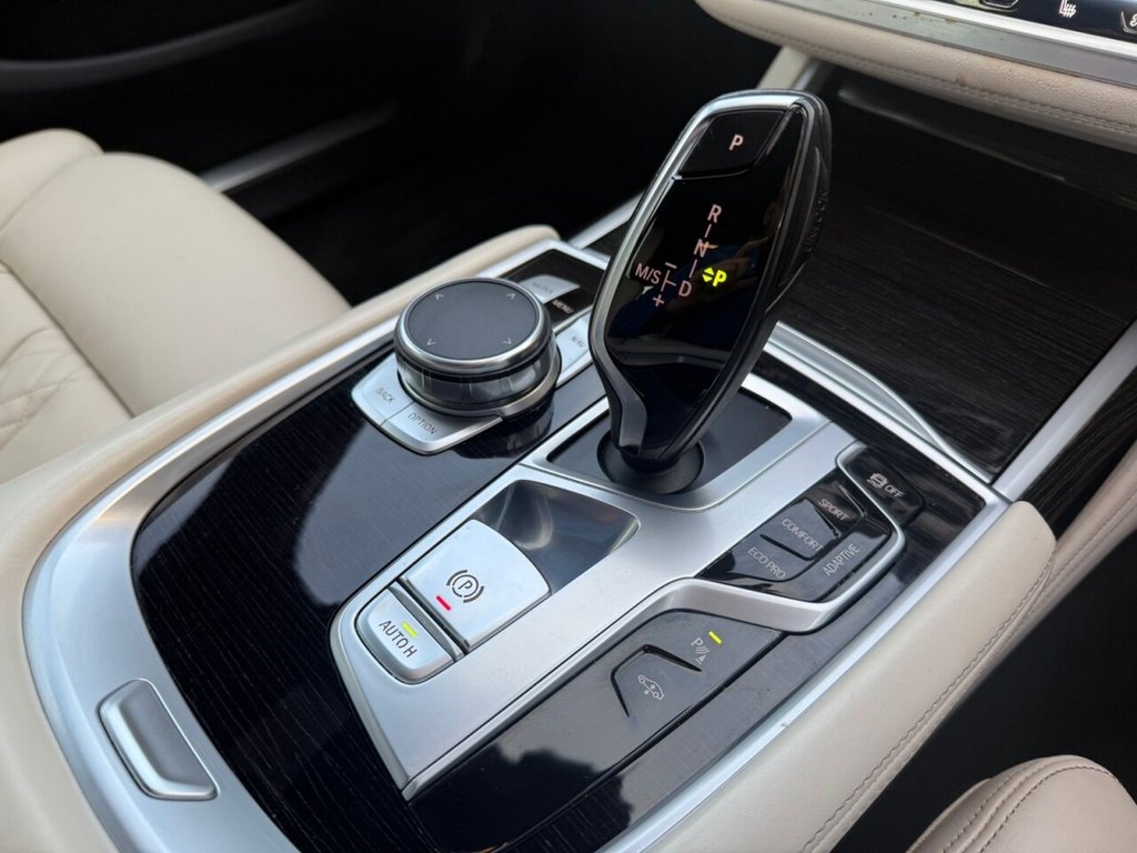 Used BMW 7 Series 2017 for sale - 76356298: Photo 17