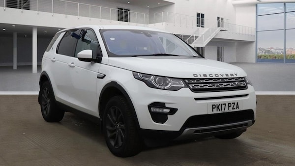 Used Land Rover Discovery Sport 2017 for sale - 76176155: Photo 1