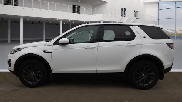 Used Land Rover Discovery Sport 2017 for sale - 76176155: Photo 6