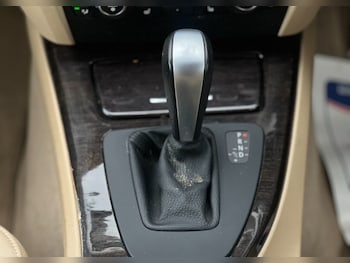 Used BMW 3 Series 2011 for sale - 77976649: Photo