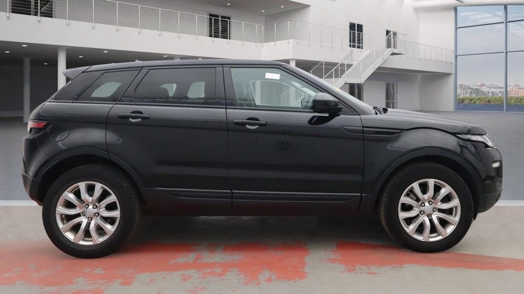 Used Land Rover Range Rover Evoque 2016 for sale - 76154498: Photo 5