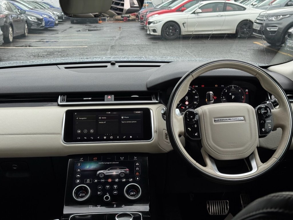 Used Land Rover Range Rover Velar 2017 for sale - 76389804: Photo 17