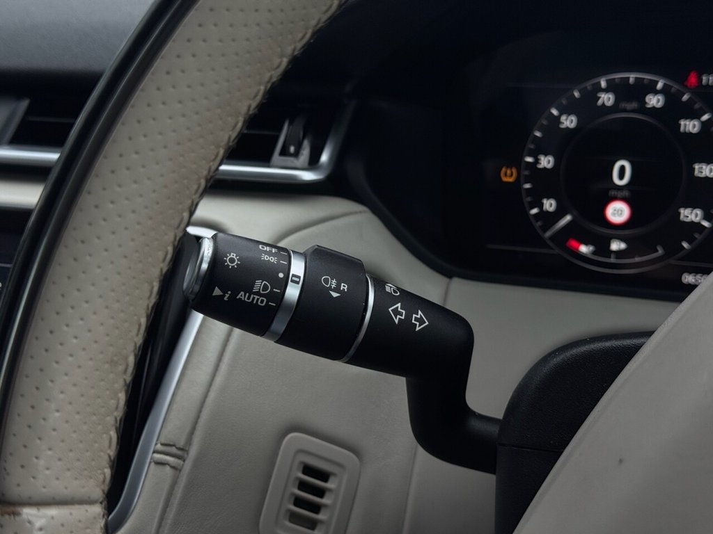 Used Land Rover Range Rover Velar 2017 for sale - 76389804: Photo 22