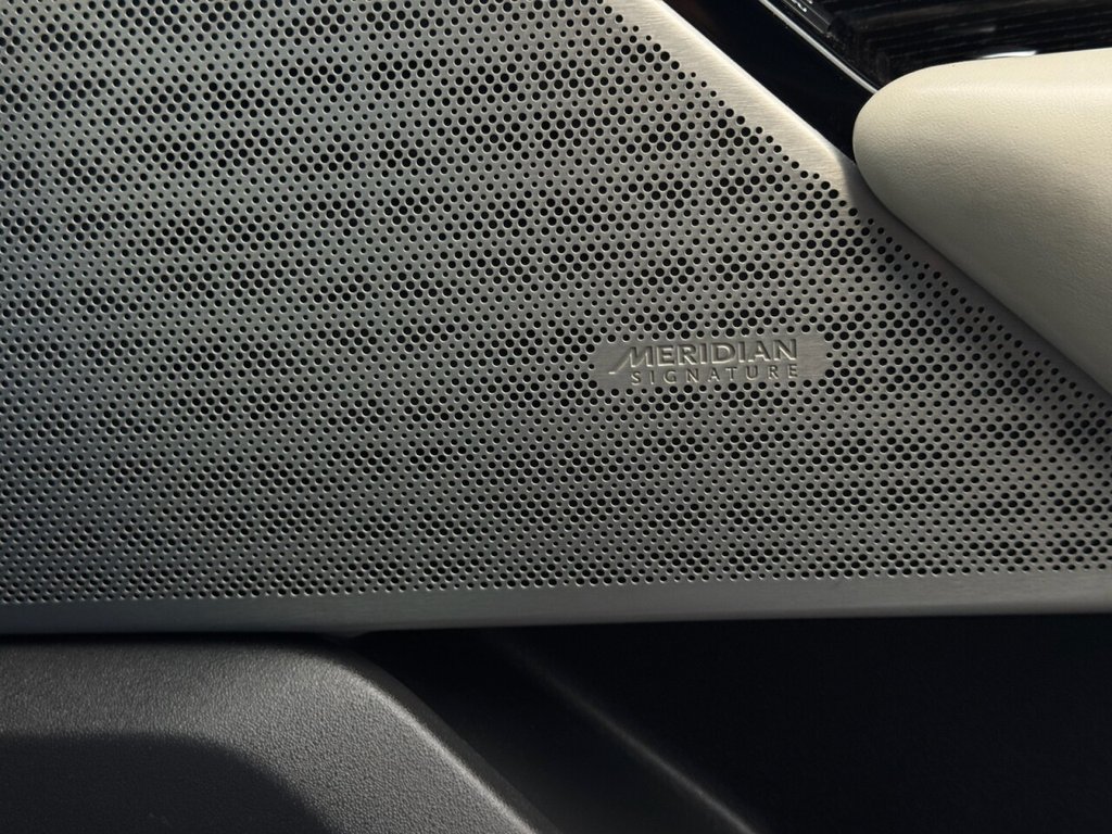 Used Land Rover Range Rover Velar 2017 for sale - 76389804: Photo 30