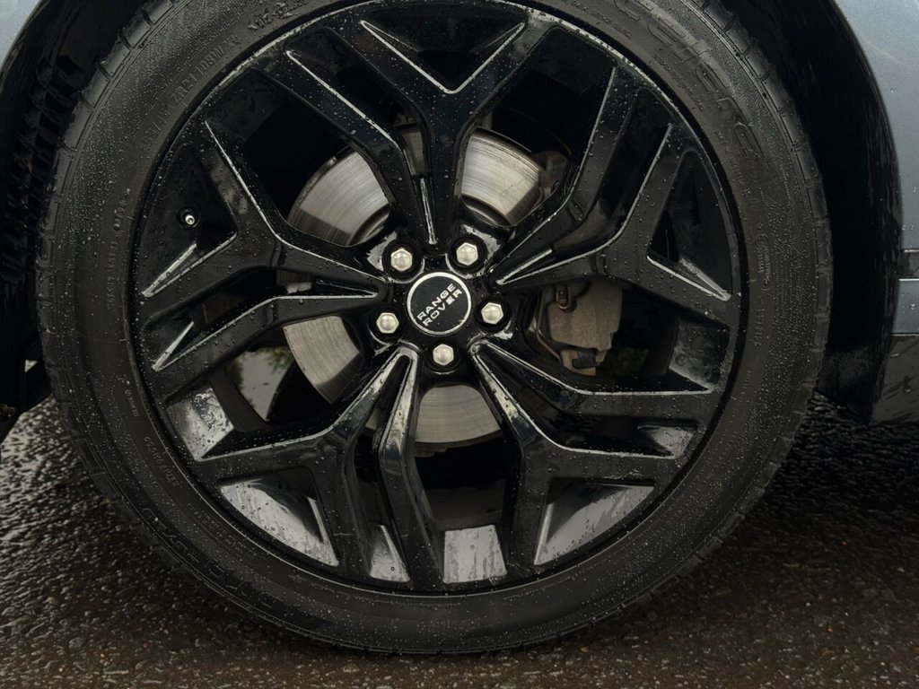 Used Land Rover Range Rover Velar 2017 for sale - 76389804: Photo 31