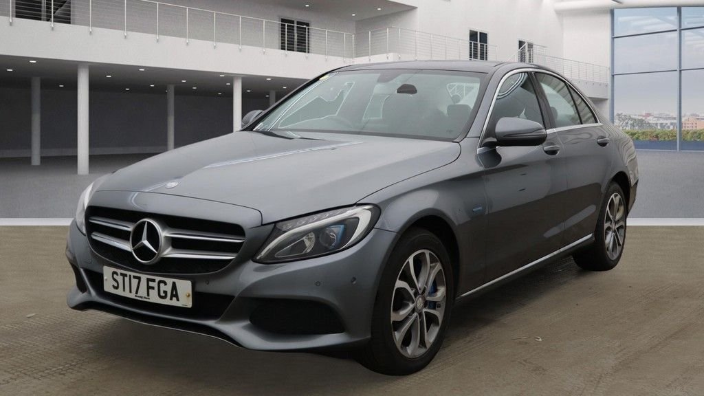 Used Mercedes-Benz C Class 2017 for sale - 77275835: Photo 2