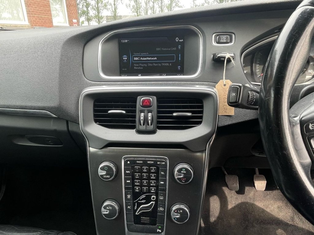 Used Volvo V40 2013 for sale - 76496060: Photo 11