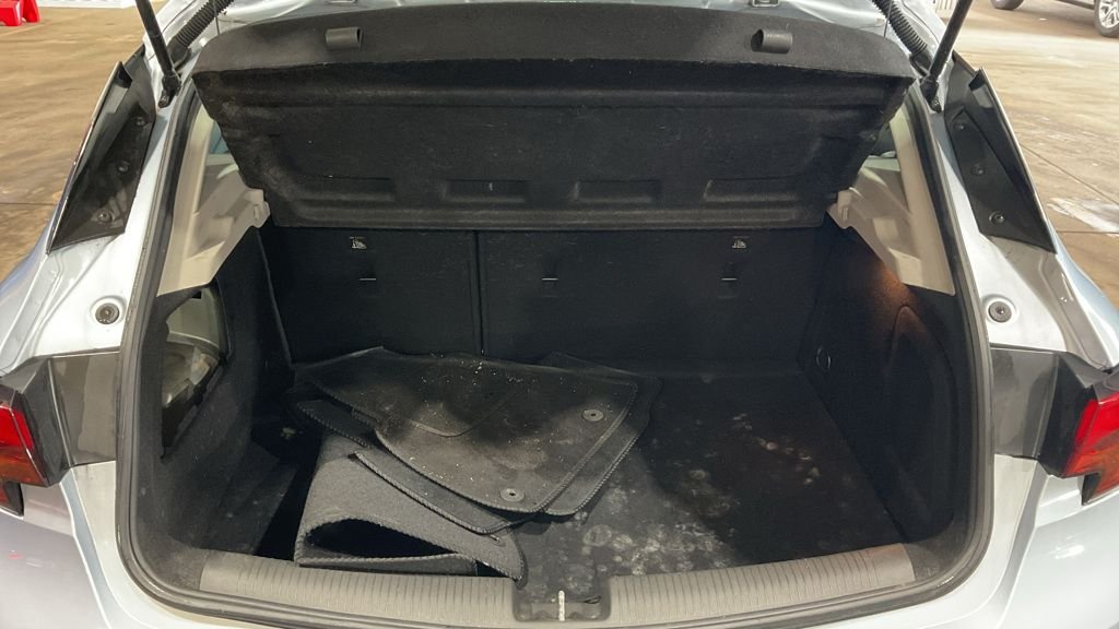 Used Vauxhall Astra 2017 for sale - 77983010: Photo 19