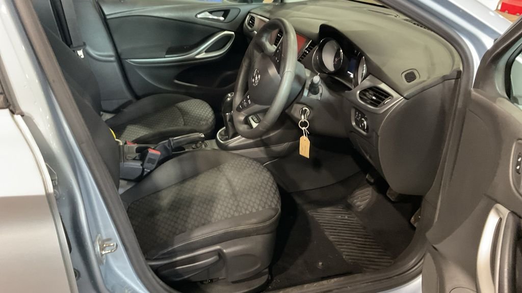Used Vauxhall Astra 2017 for sale - 77983010: Photo 21