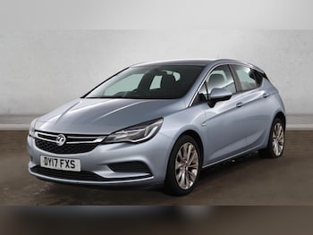Used Vauxhall Astra 2017 for sale - 77983010: Photo