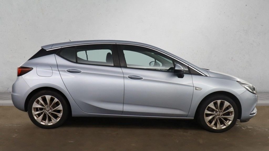 Used Vauxhall Astra 2017 for sale - 77983010: Photo 5