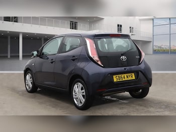 Used Toyota AYGO 2015 for sale - 77879939: Photo