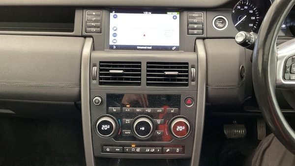 Used Land Rover Discovery Sport 2019 for sale - 76176149: Photo 11